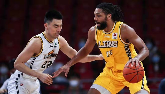 意大利杯1／8决赛米兰客场0-1负于拉齐奥被淘汰出局（意大利杯1／8决赛：米兰客场0比1不敌拉齐奥，止步十六强）