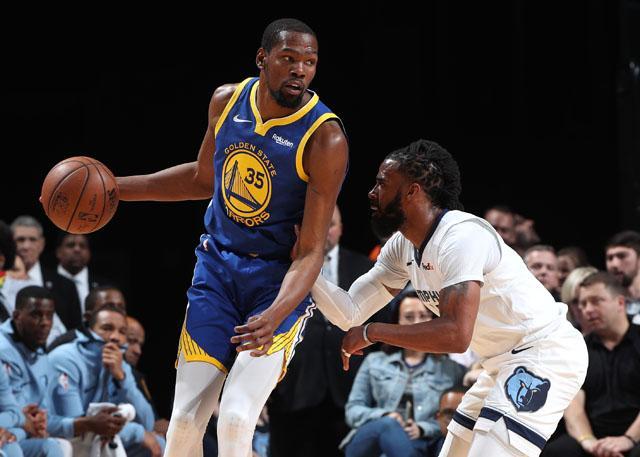 迪马济奥：夸德拉多将因伤缺席本周末比萨与国米的比赛（迪马济奥：夸德拉多因伤无缘本周末比萨对阵国米）