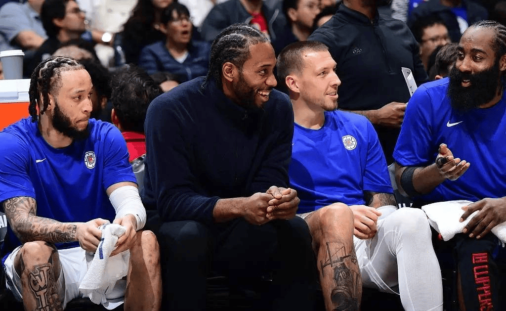 篮球NBA公布全明星赛制调整，增加新玩法（NBA公布全明星赛赛制变更，推出新玩法）