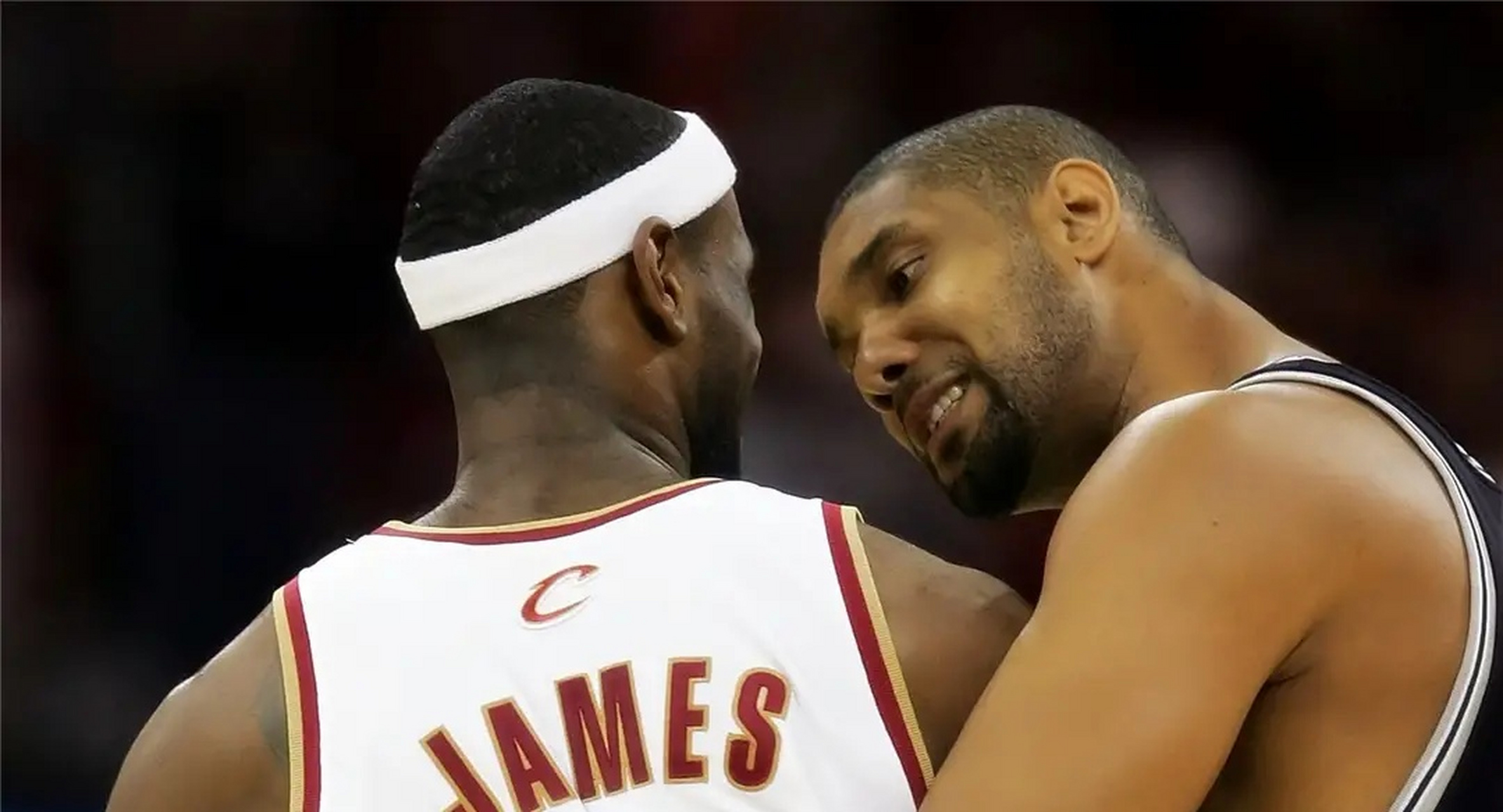 穆勒：输掉这样的决赛能激发球队能量，我们一定会卷土重来（穆勒：这场决赛的失利会点燃全队斗志，我们必将强势归来）