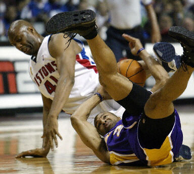 记者：国米正在关注阿克，曼城要价3500万欧元（记者：国际米兰有意阿克，曼城标价3500万欧元）