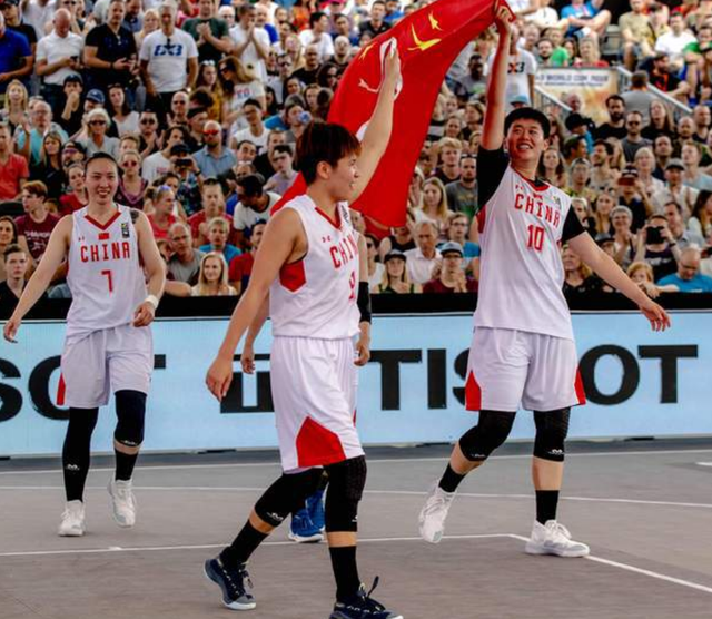 巴西中卫古斯塔沃入籍越南，将改名杜飞龙代表越南队（巴西中卫古斯塔沃归化越南，更名杜飞龙将代表越南队出战）