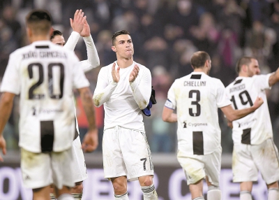 中超：武汉三镇2-0战胜浙江队（中超战报：武汉三镇2-0力克浙江队）