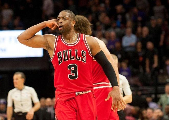 布伦森打铁奇兵末节17分难救主，布朗42+4+4，凯尔特人复仇尼克斯（布朗轰42+4+4率绿军复仇，布伦森末节17分难挽尼克斯败局）