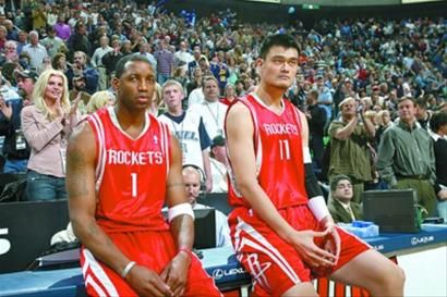 亚冠出线生死局！布里兰主场迎江原FC，泰超霸主能否锁定先机？（亚冠出线关键战：布里兰主场迎战江原FC，泰超霸主能否抢占先机？）