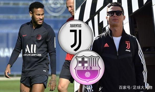 印媒：梅西混乱中尝试绕场一周，但他完全被官员及保镖包围（印媒：骚乱中梅西欲绕场一周，却被官员和保镖团团围住）