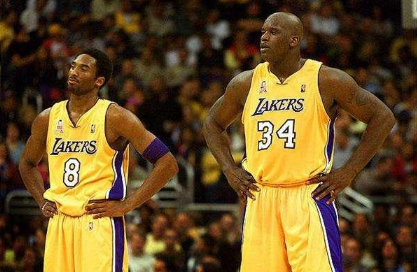 踢球者：拜仁小将阿萨雷外租富勒姆机会寥寥，可能不会被买断（踢球者：拜仁新星阿萨雷在富勒姆出场有限，买断前景不乐观）