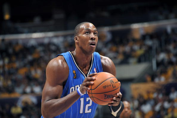 阿斯：伯纳乌本赛季收入将超4亿欧元，力助皇马大幅增收（阿斯：伯纳乌本季营收预计突破4亿欧元，助皇马收入大幅增长）