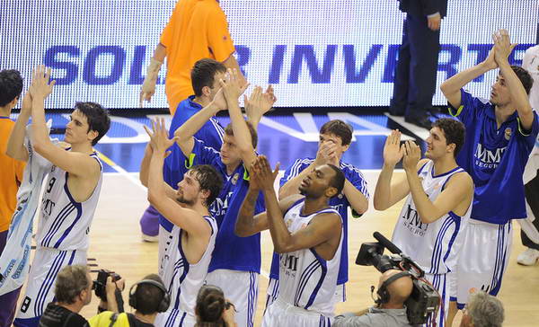 英联杯战报：加纳乔双响，切尔西3-1卡迪夫城，挺进四强（英联杯简讯：加纳乔梅开二度，切尔西3-1力克卡迪夫城，晋级四强）