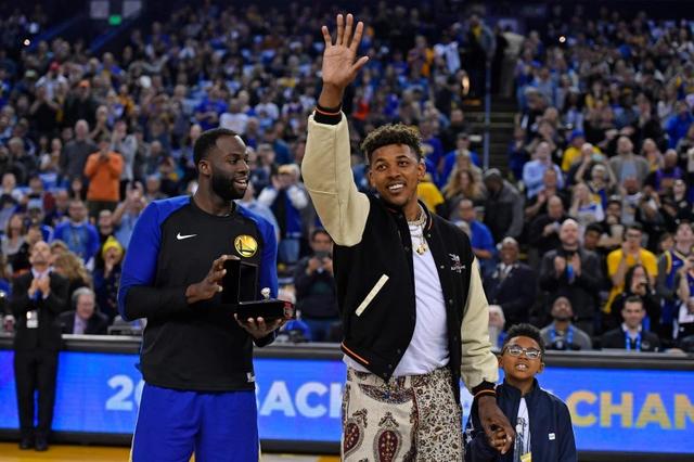 争夺战：阿森纳／巴萨密切关注且希望引进2位法国年轻前锋（引援大战：阿森纳与巴萨锁定两名法国新锐前锋）