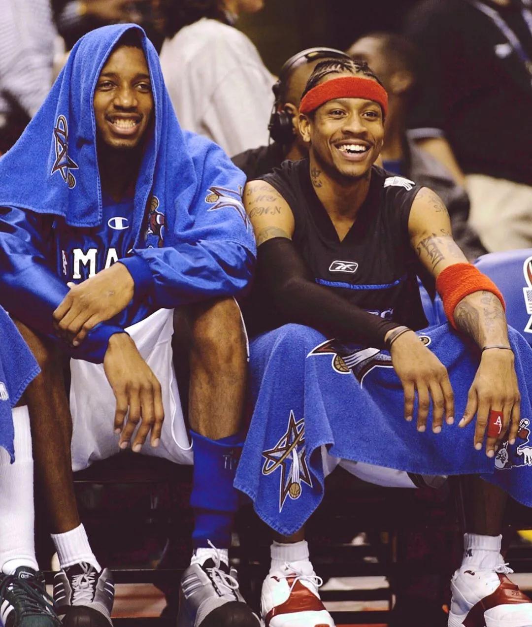 记者：巴萨有人反对买断拉什福德，因他逼抢力度不够&年薪高（记者：巴萨内部有人反对签下拉什福德，认为其压迫强度不足且薪资过高）