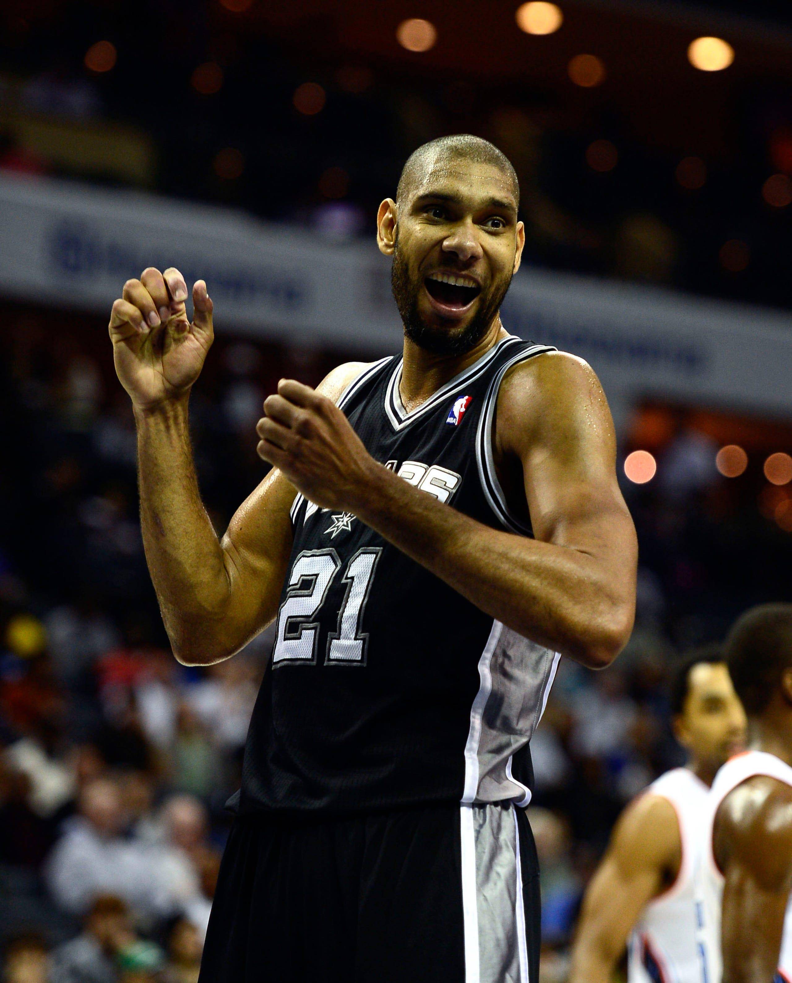 斯帕莱蒂：迪格雷戈里奥是一门；库普踢中卫就是为了参与进攻（斯帕莱蒂：迪格雷戈里奥锁定一门；库普踢中卫是为加强进攻）