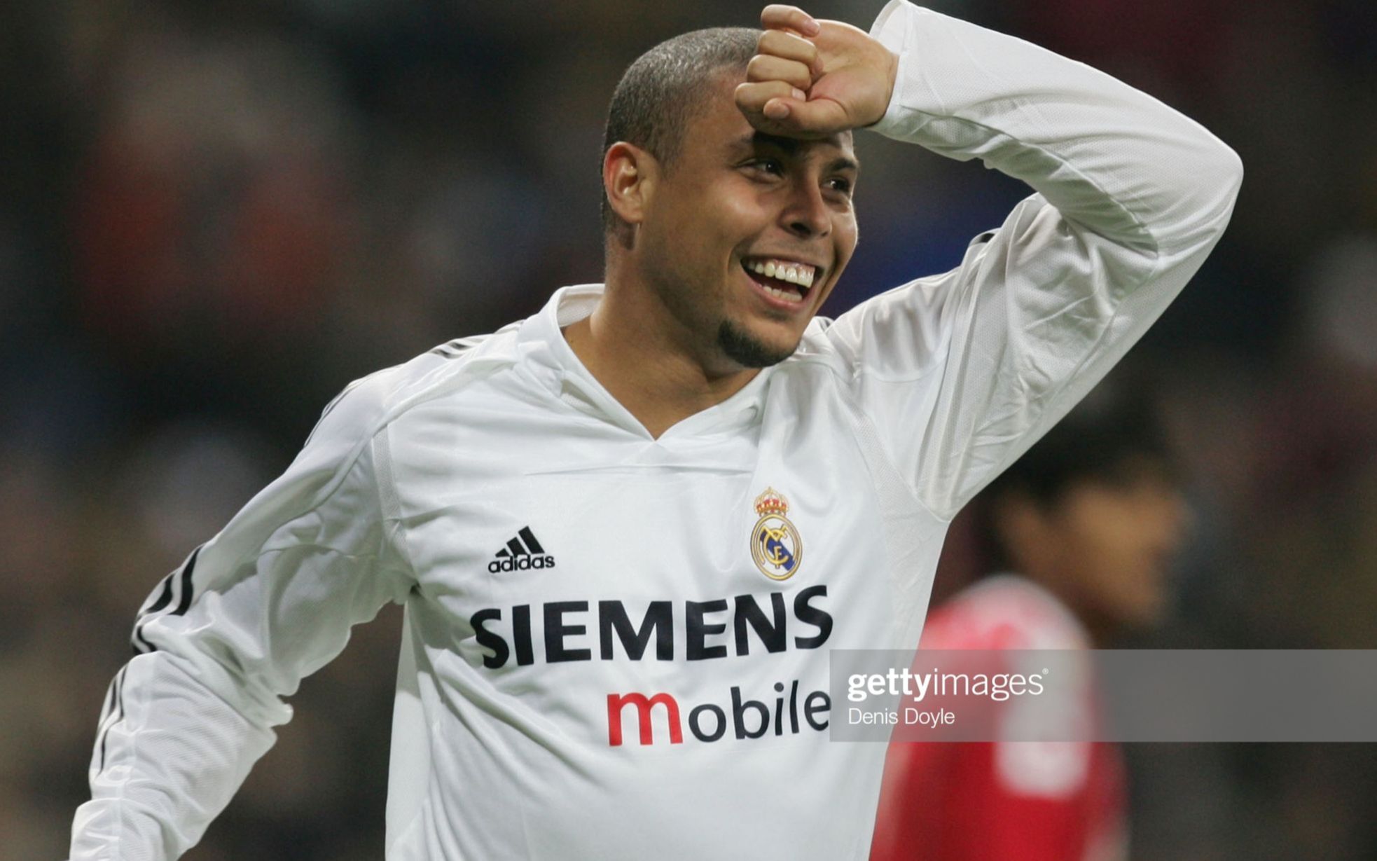 科贝记者：巴萨在帮受焦虑症困扰的阿劳霍，不知道他何时回归（科贝记者：巴萨正协助受焦虑症困扰的阿劳霍，回归时间暂不确定）