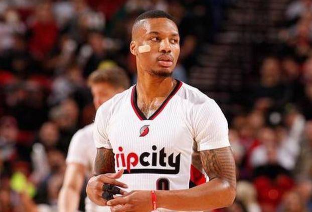 意甲对阵第30支球队球门，劳塔罗当选国米4-0科莫全场最佳（劳塔罗攻破意甲生涯第30队球门 国米4-0科莫他当选全场最佳）