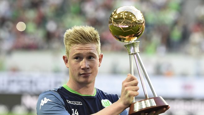 英超主帅下课赔率更新，斯洛特居首法尔克次席（英超主帅下课赔率最新榜：斯洛特领跑，法尔克居次）